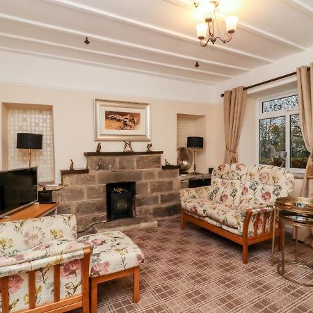 7 Scarah Bank Cottages Рипли Екстериор снимка